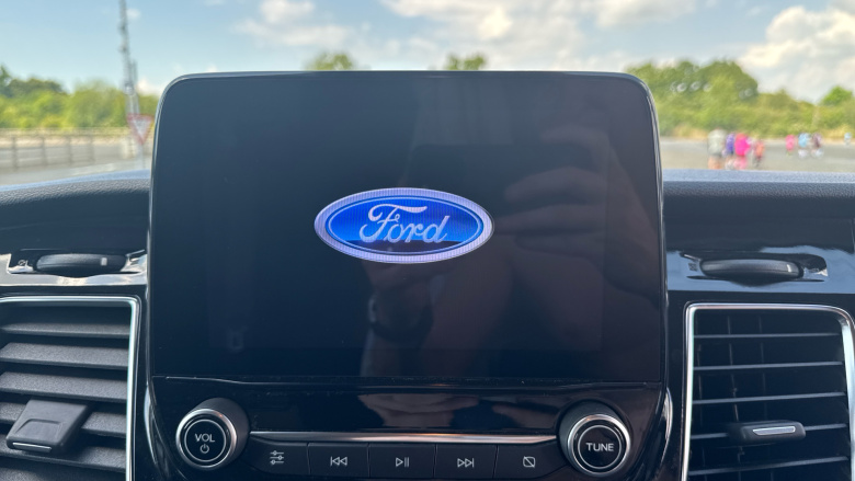 Ford Transit Custom 280 L1 Diesel Fwd 2.0 EcoBlue 130ps Low Roof Limited Van